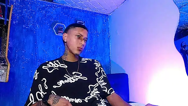 Liam lee online show from February 20, 1:08 pm