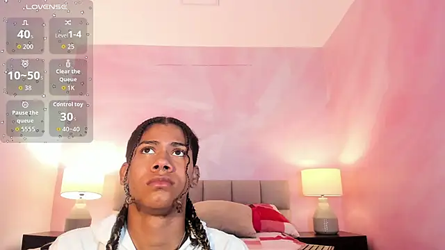 Maxim-Walker online show from November 17, 4:37 am