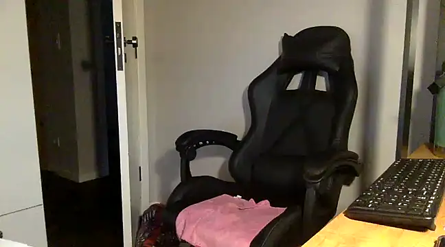 Smoker Ginger online show from January 21, 10:41 pm