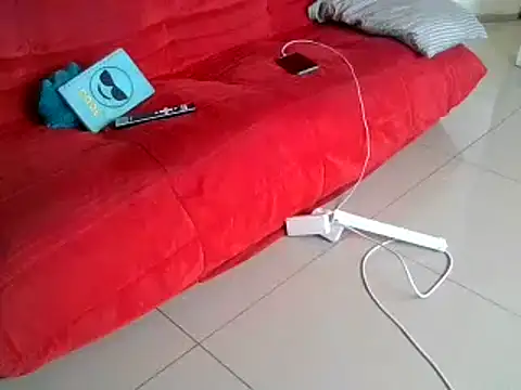 HunkSA online show from February 4, 3:47 pm