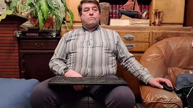 sympatrique online show from February 4, 4:35 pm