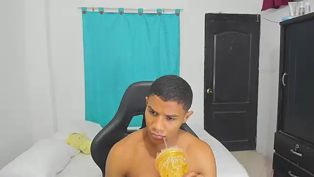 corzoethan online show from September 28, 11:47 pm