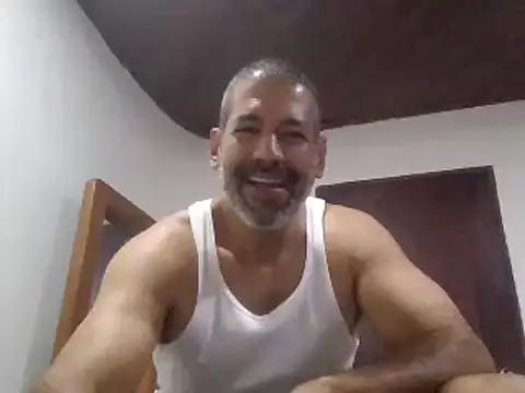 jackbigcock11 online show from January 27, 9:33 pm