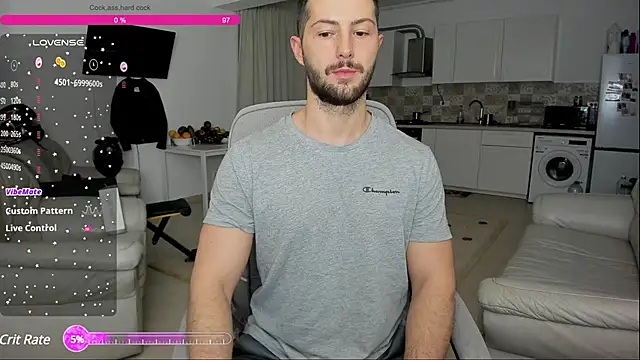 ZackFraser online show from December 13, 5:05 am