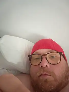 OrionBeltRey online show from December 5, 9:55 pm