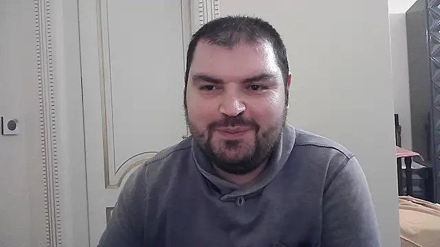 KIZLAZIMYaa online show from December 19, 7:44 pm