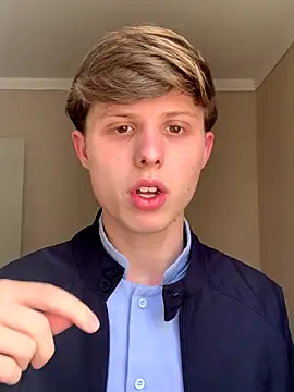 Diego17age online show from September 18, 4:53 pm