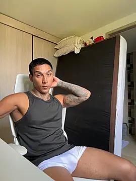 sendfer online show from March 13, 7:31 pm