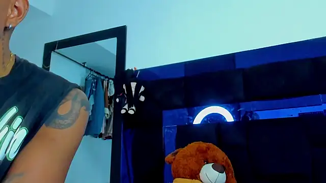 TysonWalkers online show from November 3, 11:06 pm