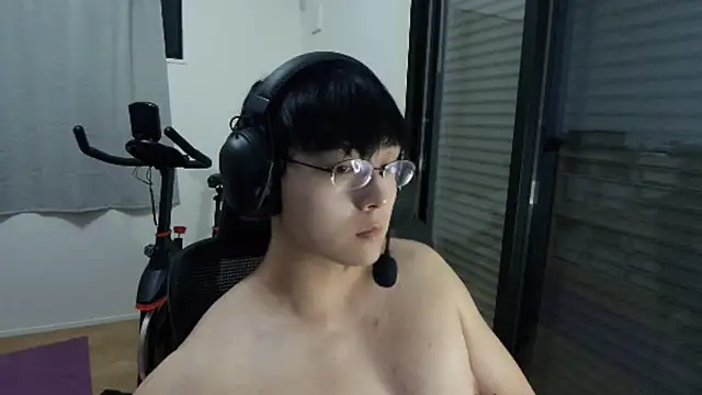 Tkcqcc online show from September 28, 4:05 pm