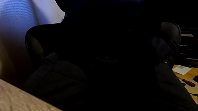 Snapshot of T0Yforeskin chatting on September 18, 8:11 pm T0Yforeskin online show from September 18, 8:11 pm