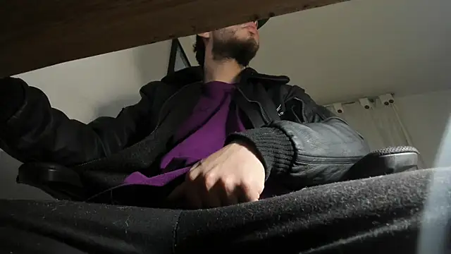 s sven03 online show from March 18, 6:50 am