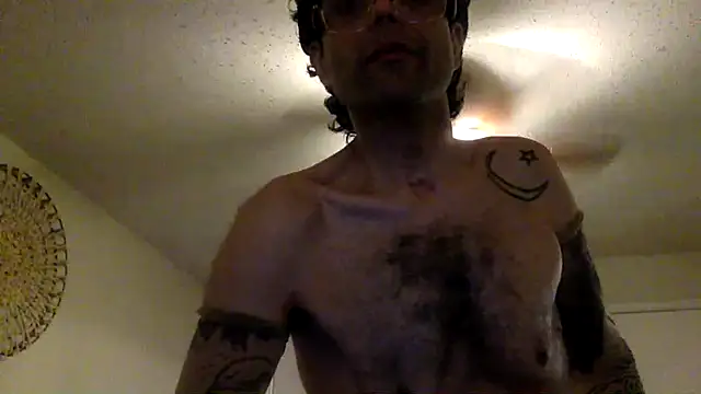 Snapshot of GForceSavage chatting on September 25, 3:49 am GForceSavage online show from September 25, 3:49 am