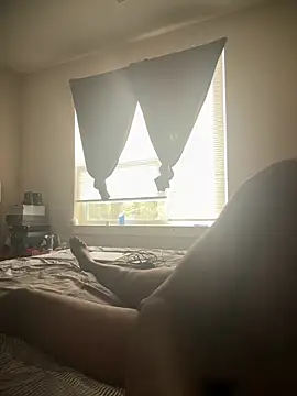 PatHaitianFenis online show from March 23, 1:28 pm