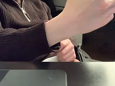 KendrickJiz online show from November 21, 11:37 pm