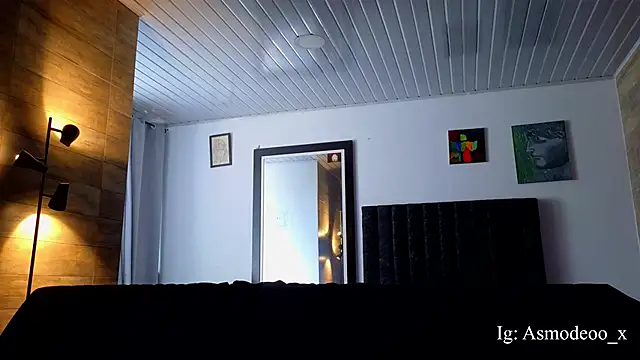 AsmodeoCox online show from March 10, 1:17 pm