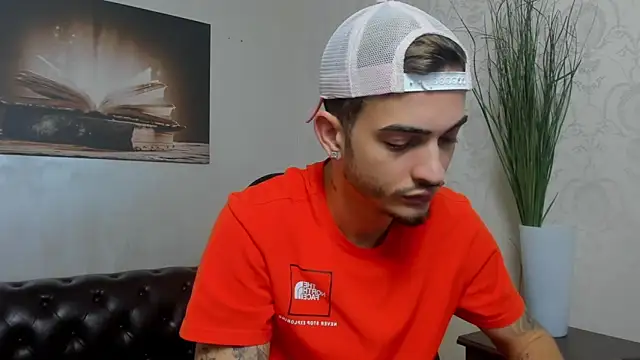 BrandonTate online show from November 8, 8:17 am