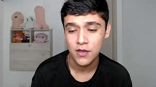 kaiine190 online show from December 22, 9:39 am