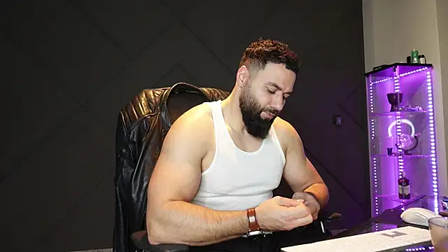 mattmasterss online show from March 30, 10:55 pm