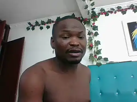 latinhot9631 online show from November 29, 3:19 am