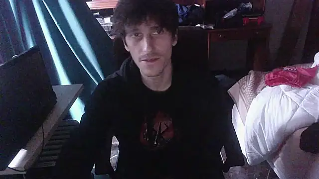 Snapshot of Twink_Andalu chatting on March 10, 5:07 pm Twink Andalu online show from March 10, 5:07 pm