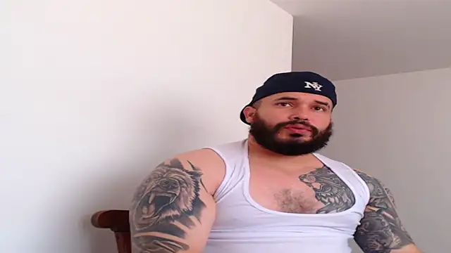 alexandergranda71 online show from February 14, 3:47 pm