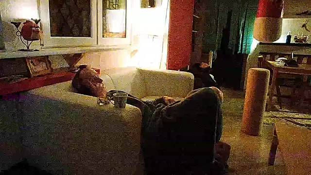 Snapshot of BongChannel chatting on February 21, 1:11 am BongChannel online show from February 21, 1:11 am