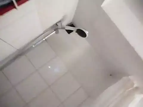 Snapshot of BongChannel chatting on December 28, 3:16 pm BongChannel online show from December 28, 3:16 pm