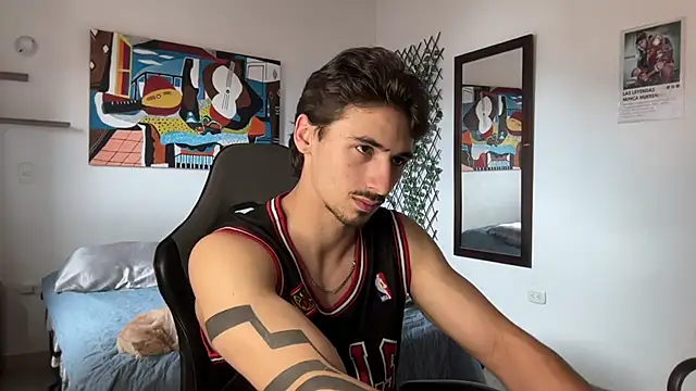 David Brown18 online show from January 10, 8:22 pm