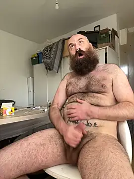 JunkieShitPig online show from November 4, 9:10 am