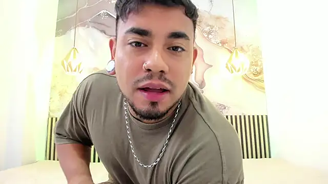 BrianMalonee online show from February 4, 12:00 pm