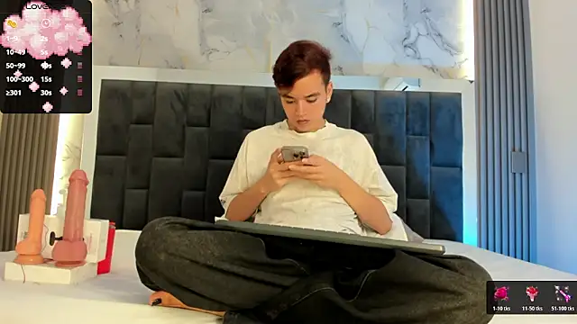 bunny maxi online show from October 24, 1:13 pm