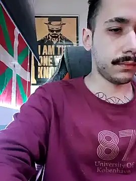 RhymedSigintt online show from February 9, 1:45 am