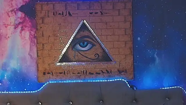 Megaman77777 online show from February 9, 6:29 am