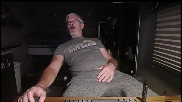 Di9ital069 online show from October 31, 3:19 am