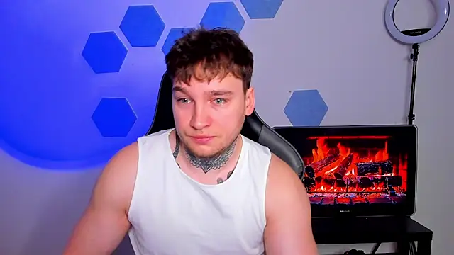 Chris Tyson online show from February 25, 7:20 am