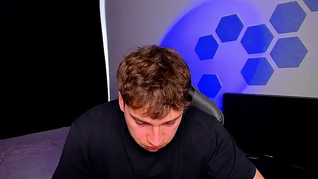 Chris Tyson online show from March 15, 10:01 am