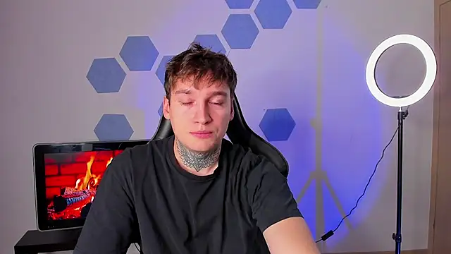 Chris Tyson online show from September 27, 11:52 am