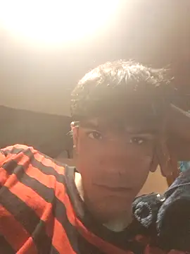 LYZBORNHD online show from September 28, 12:08 am