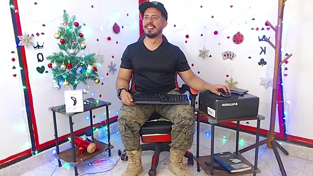 KalethBigDick online show from December 15, 5:02 am