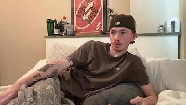 younghungginger online show from December 14, 6:52 pm