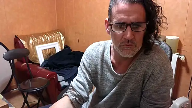 Lia Y PatrickX online show from November 11, 2:16 am