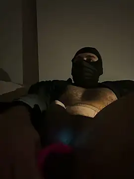 iwantfuckbby online show from February 2, 11:18 am