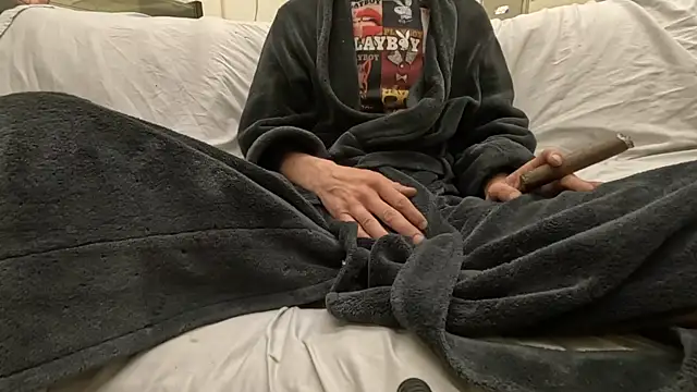 joeiandola online show from February 14, 6:03 pm