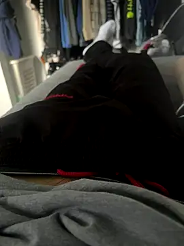 Snapshot of Joaquinp2023 chatting on September 9, 5:45 pm Joaquinp2023 online show from September 9, 5:45 pm