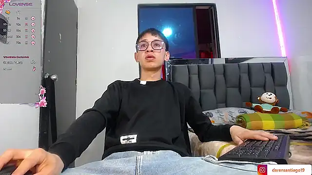 Mr daren  online show from January 4, 5:37 pm