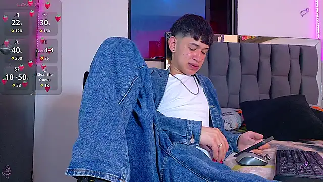 Mr daren  online show from September 13, 5:36 pm