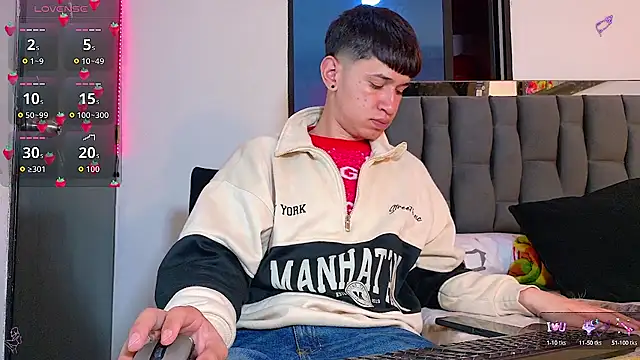 Mr daren  online show from September 15, 6:53 pm