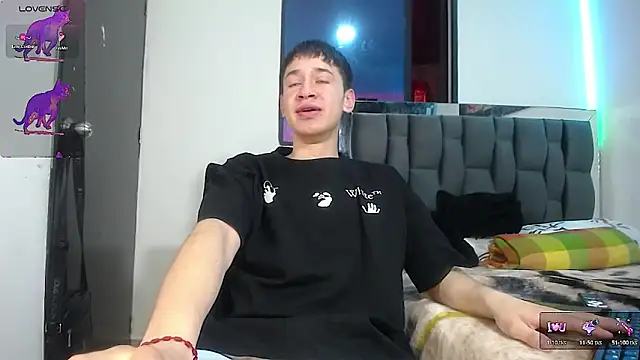 Mr daren  online show from February 3, 5:46 pm