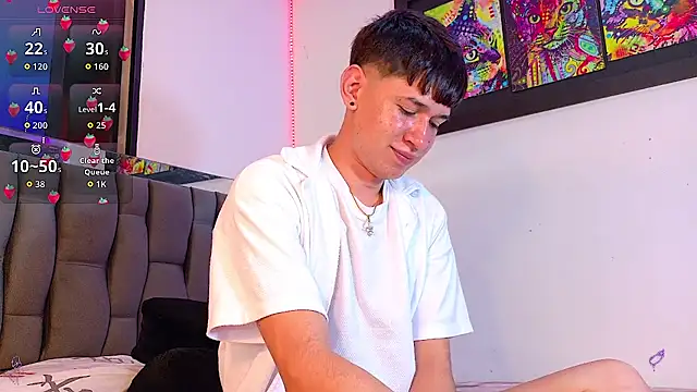 Mr daren  online show from September 18, 7:05 pm